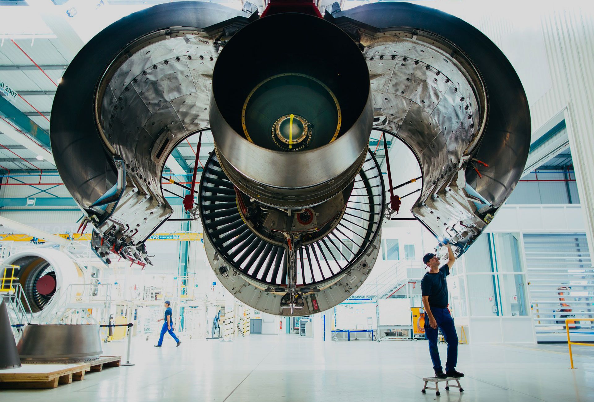 safran_fullscreen01.jpg